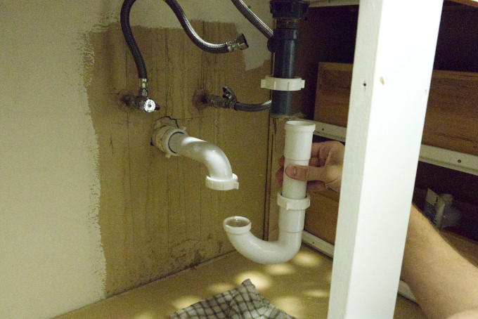 Removing P trap from sink drain