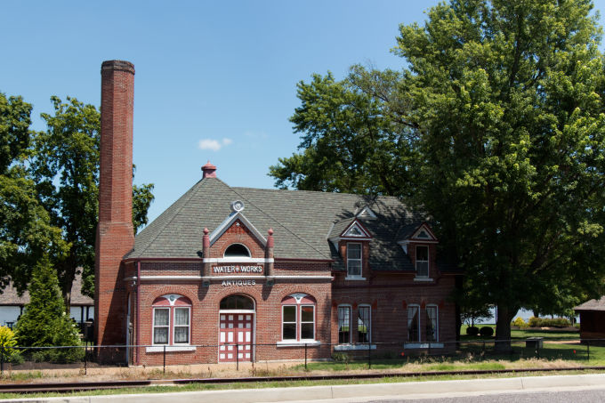 Washington, MO historic millworks building