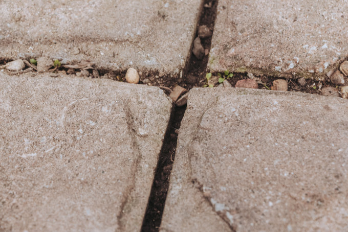 Patio Fall Refresh with Polymeric Sand Polymer Paver Block Crack Fill