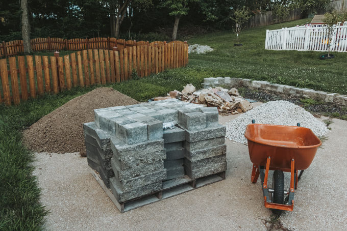 Versa Lok Landscape Retaining Wall Block Delivery
